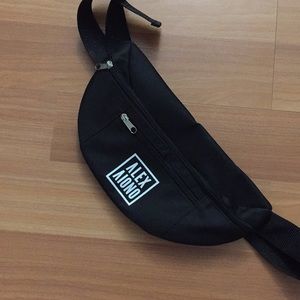 Alex Aiono fannypack
